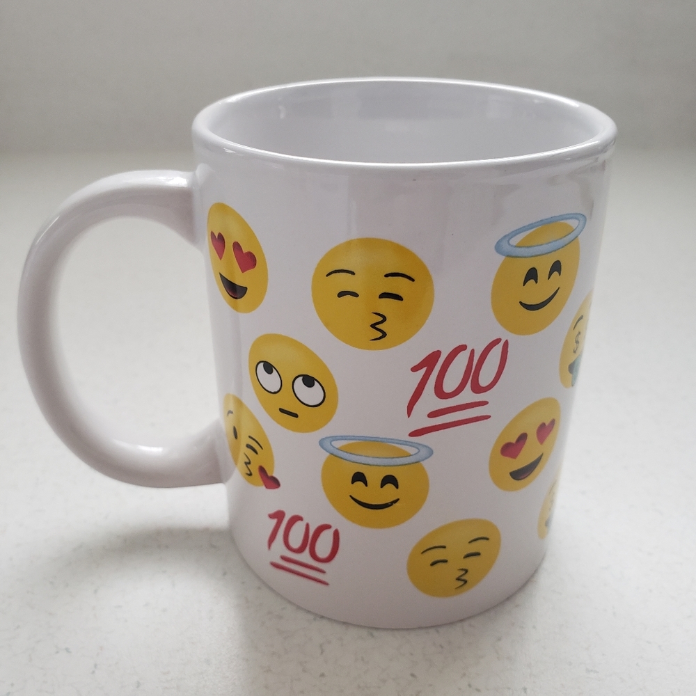 EMOJI Designed Ceramic Coffee/Tea Mug, 12 oz